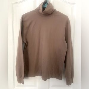 Woman’s Turtleneck. Light brown